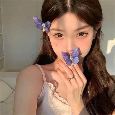 美人无泪